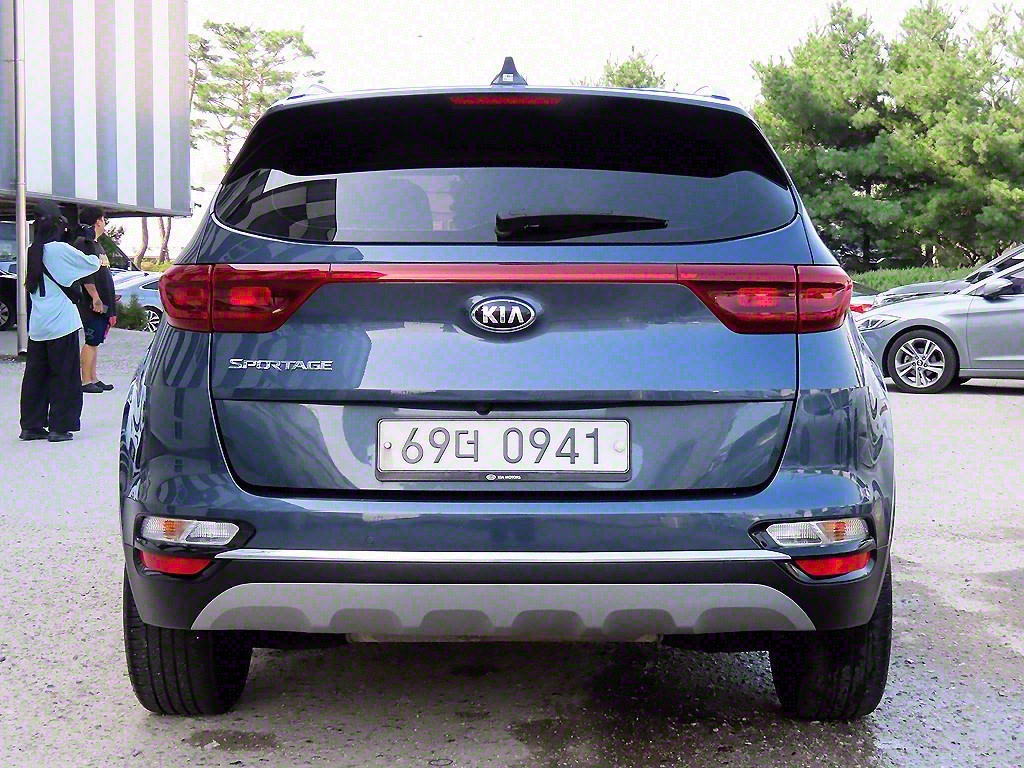 KIA Sportage - Vista 4