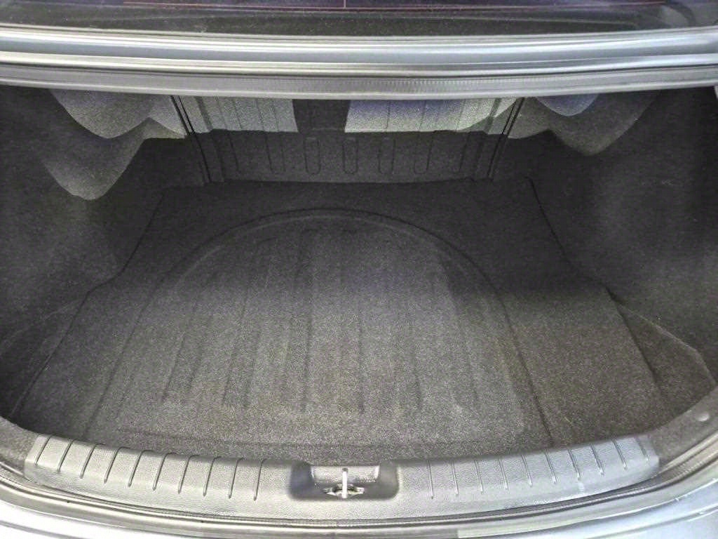 HYUNDAI Avante 2018 Gris - Importación desde Corea - HF Imports Iquique - Foto 13