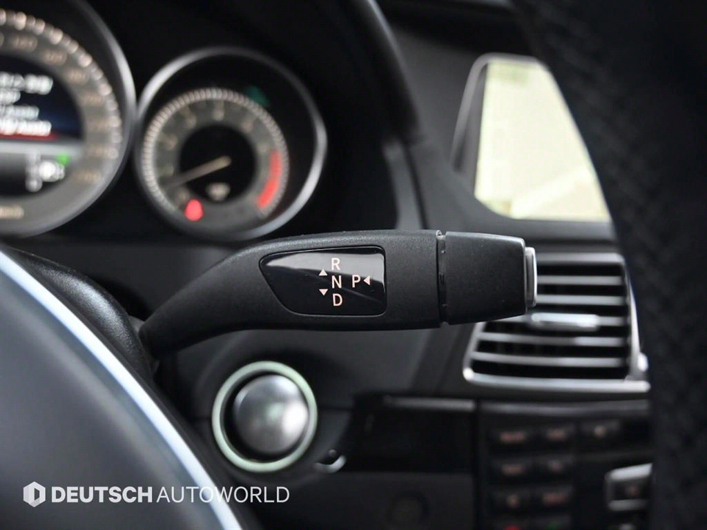 Mercedes Benz E class - Vista 9