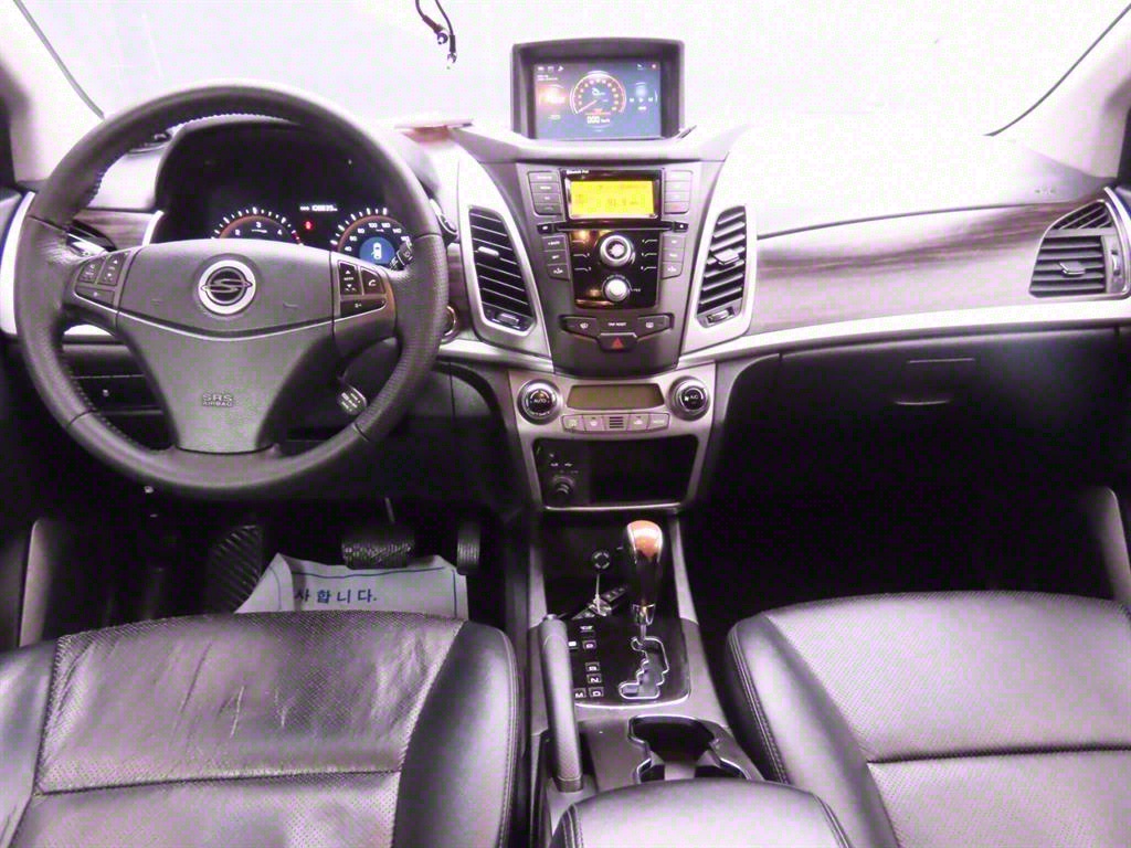 Ssangyong Korando 2015 Gris - Importación desde Corea - HF Imports Iquique - Foto 12