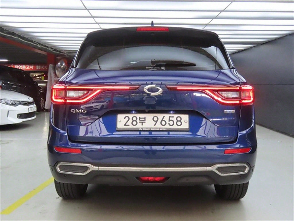 SAMSUNG QM6 - Vista 3