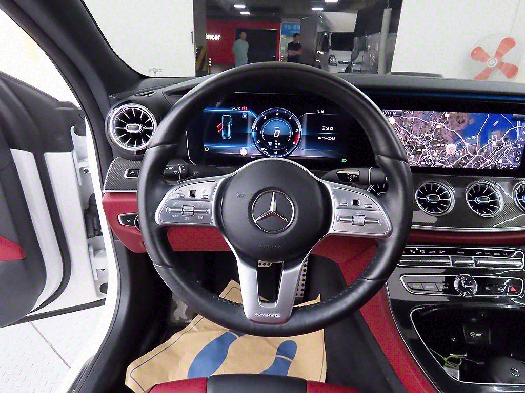 Mercedes Benz CLS Class - Vista 9