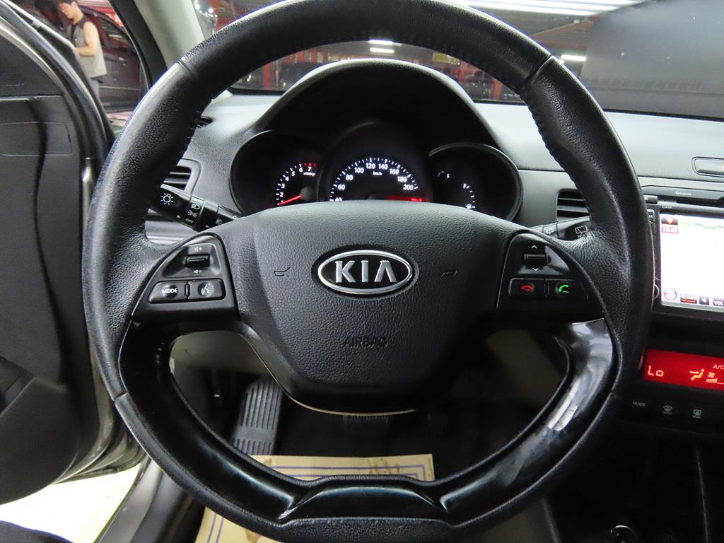 KIA Morning - Vista 8