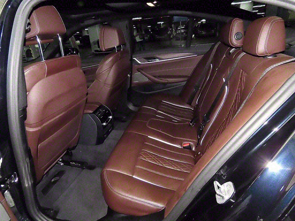 BMW 5 Series - Vista 7