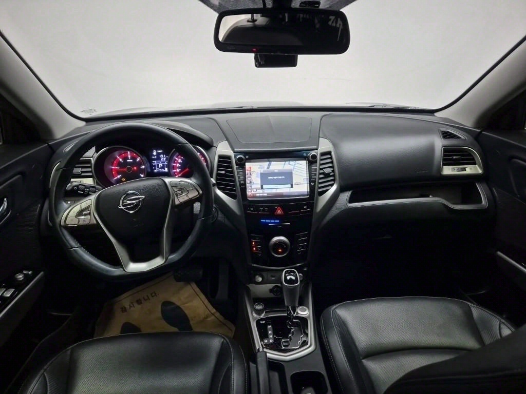 Ssangyong Tivoli - Vista 7