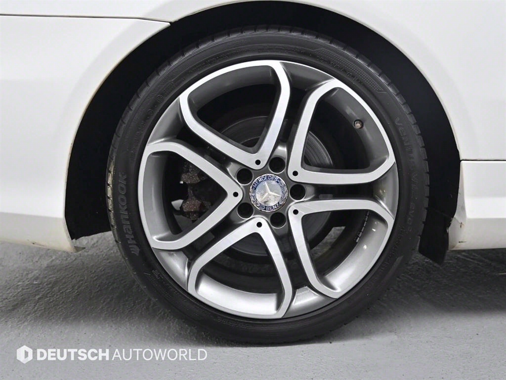 Mercedes Benz E class - Vista 5