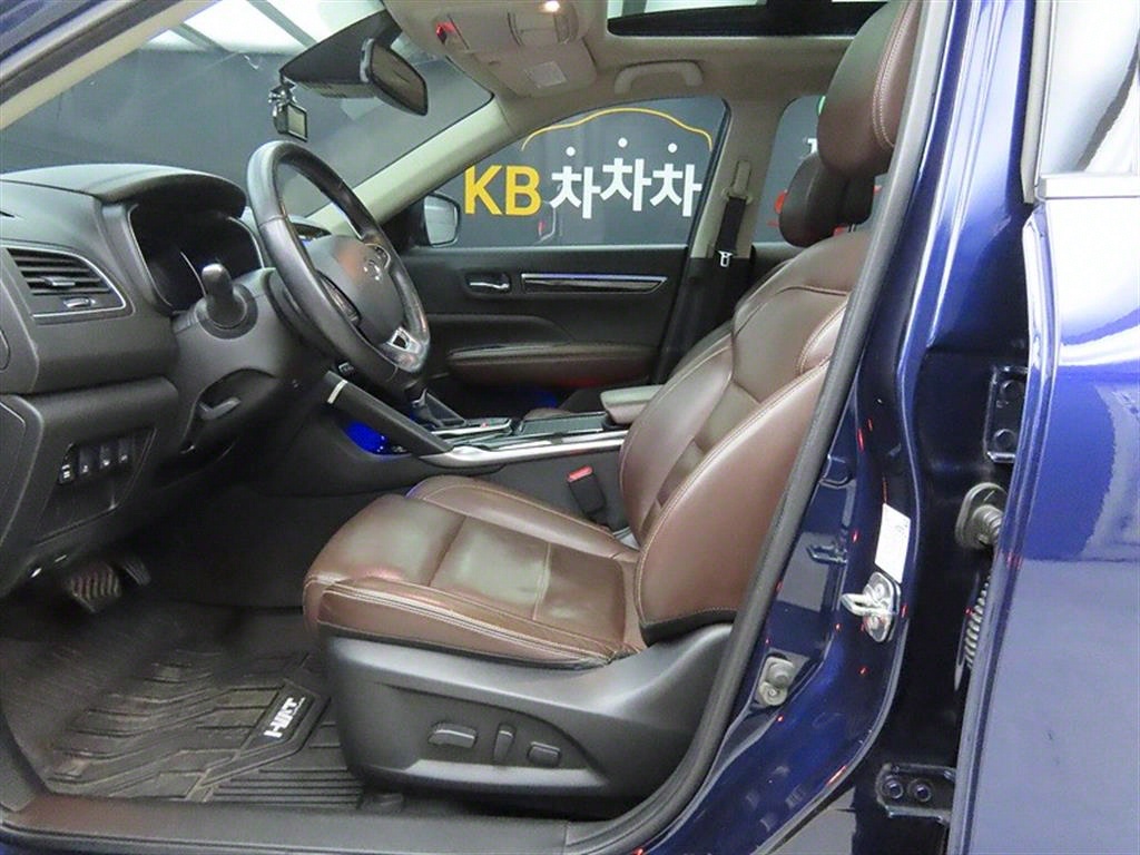 SAMSUNG QM6 - Vista 5