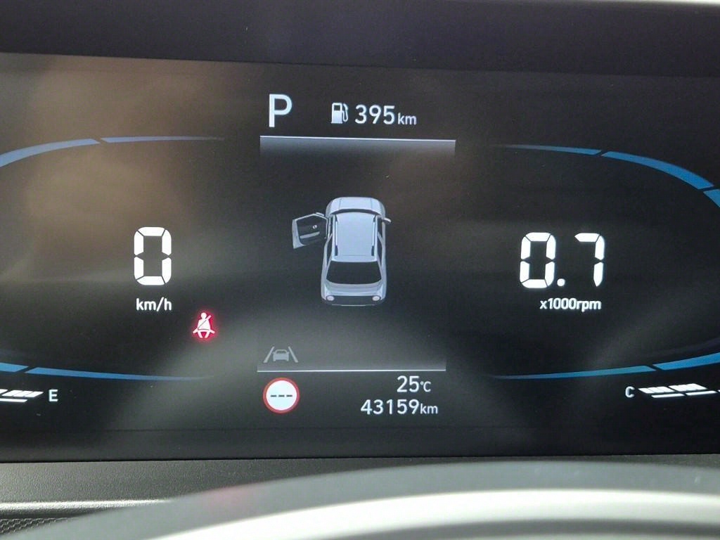 HYUNDAI Casper - Vista 6