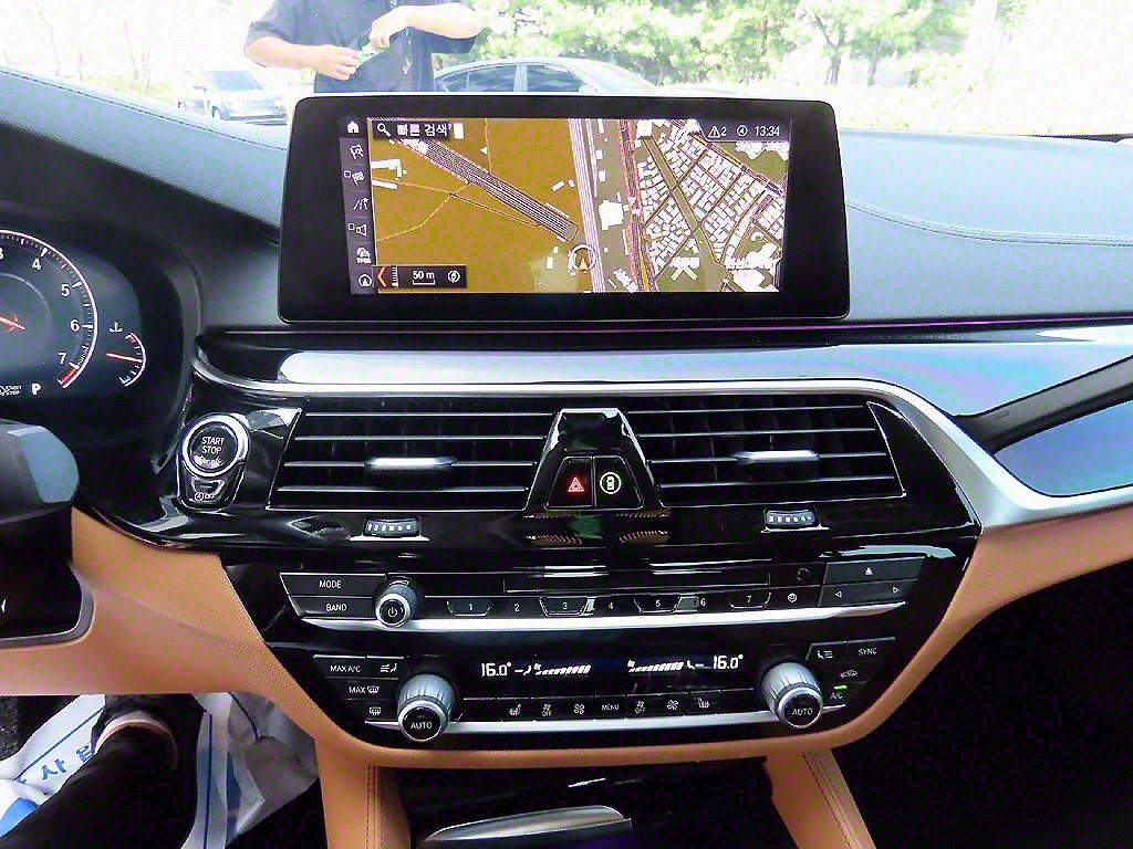 BMW 5 Series 2019 Gris - Importación desde Corea - HF Imports Iquique - Foto 13