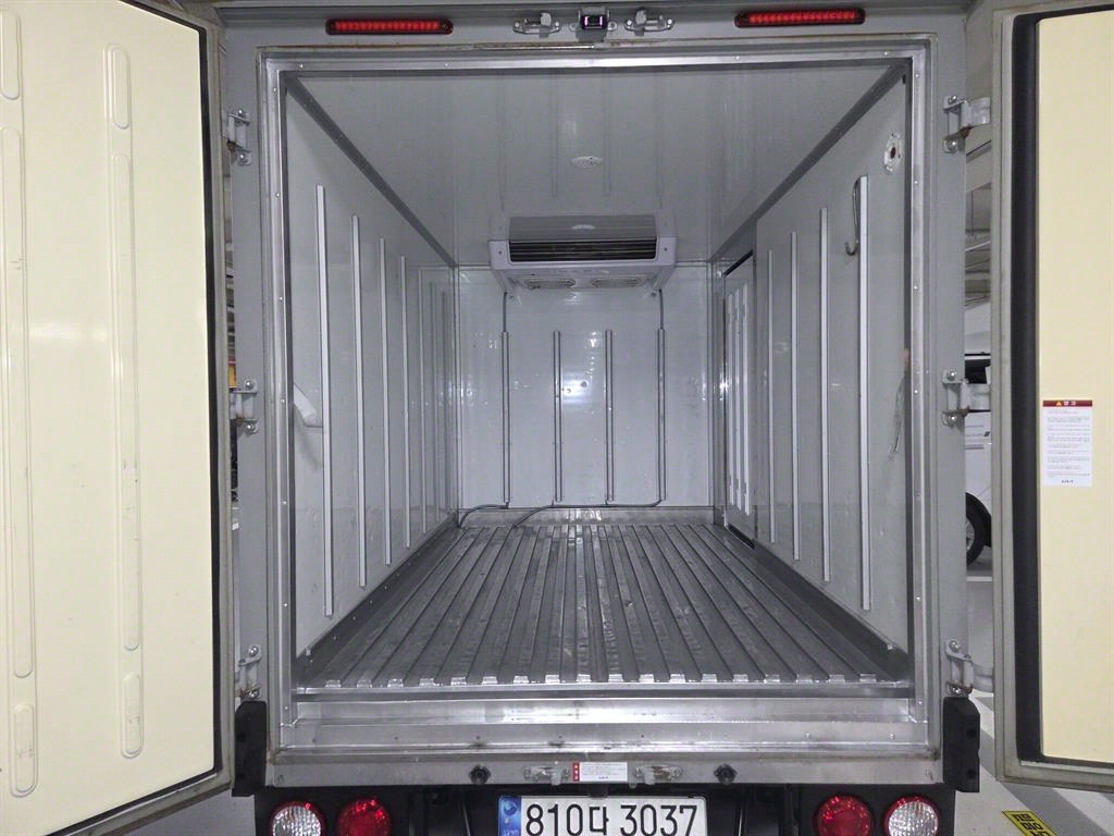 Small Truck Freezer Box(High Deck) - Vista 10