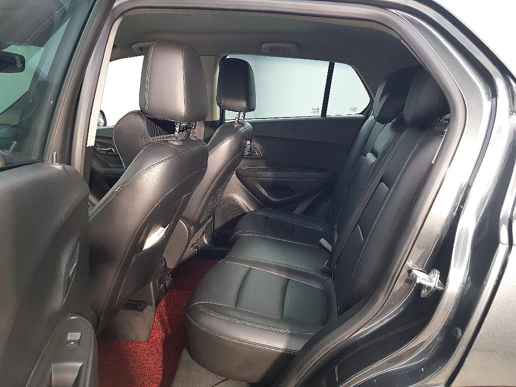 Chevrolet Trax - Vista 9