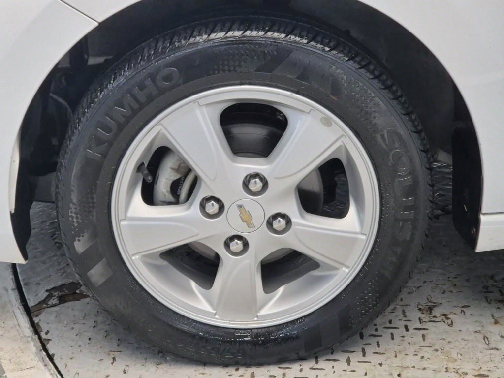 Chevrolet Spark - Vista 12