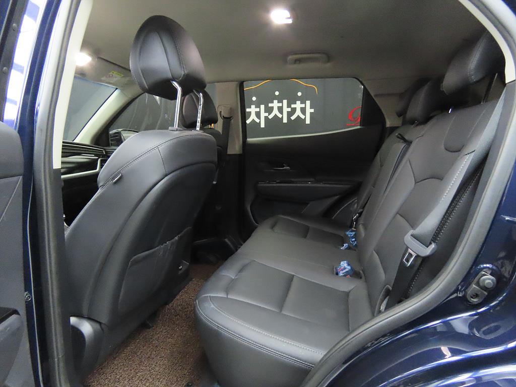 Ssangyong Korando - Vista 6