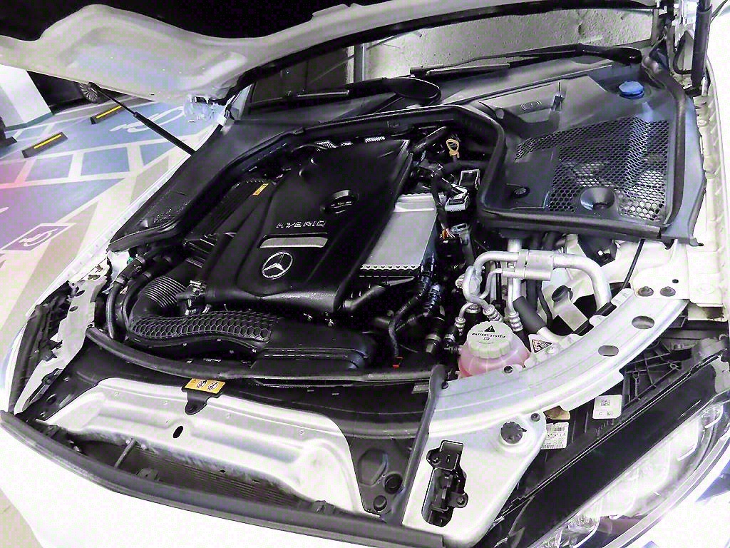 Mercedes Benz C Class 2018 Blanco - Importación desde Corea - HF Imports Iquique - Foto 19