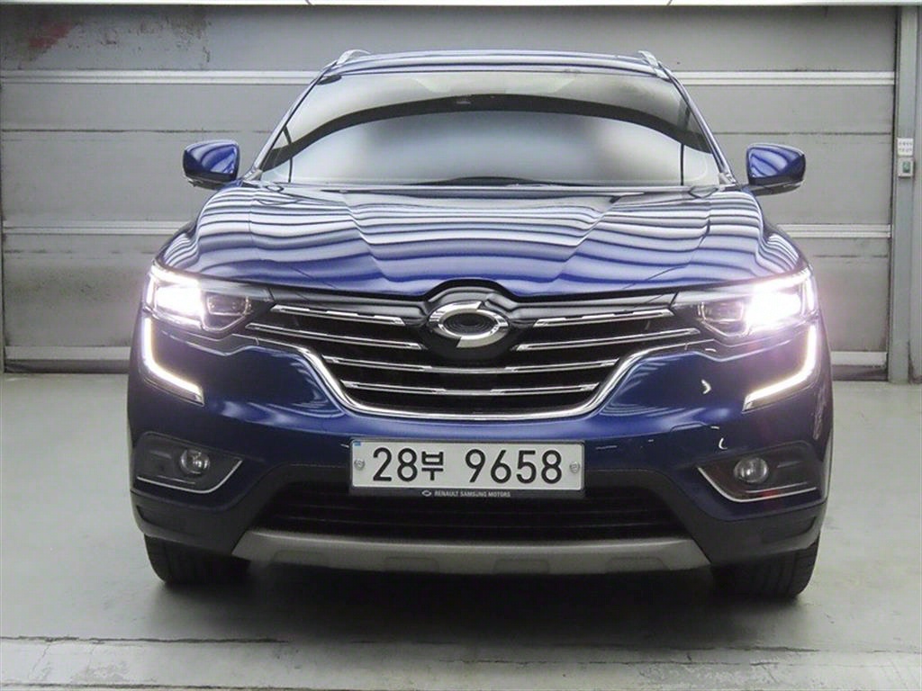 SAMSUNG QM6 - Vista 2