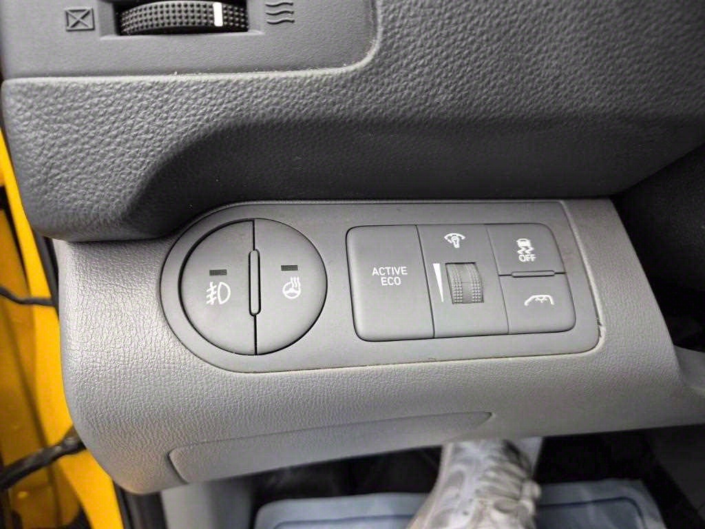 HYUNDAI Starex 2019 Amarillo - Importación desde Corea - HF Imports Iquique - Foto 15