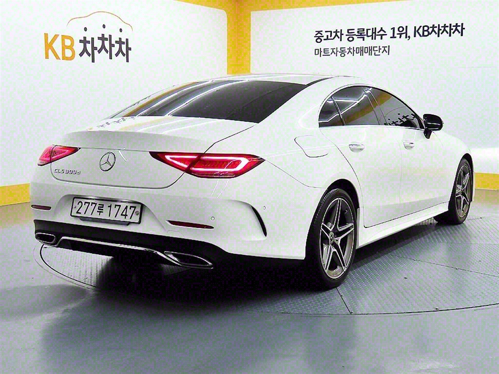 Mercedes Benz CLS Class - Vista 4