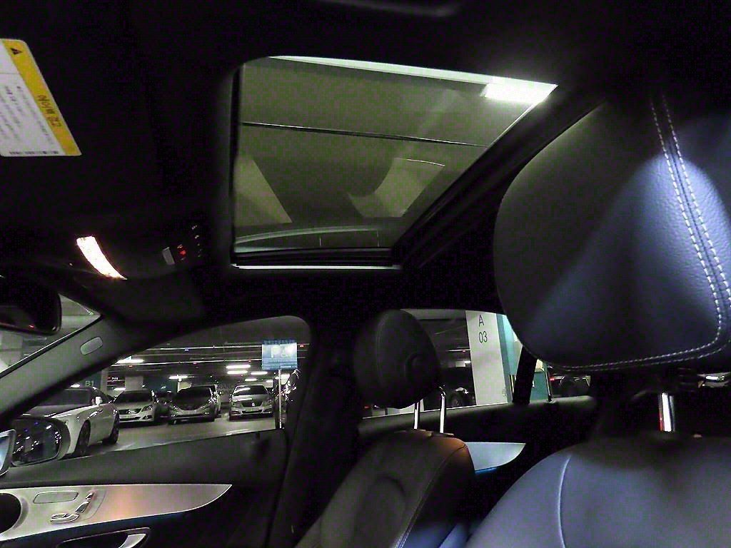 Mercedes Benz C Class 2018 Blanco - Importación desde Corea - HF Imports Iquique - Foto 17