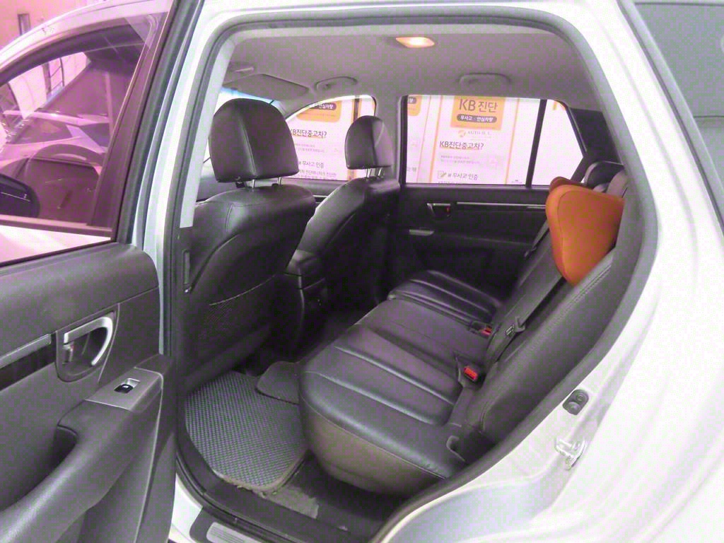 HYUNDAI Santa Fe - Vista 6