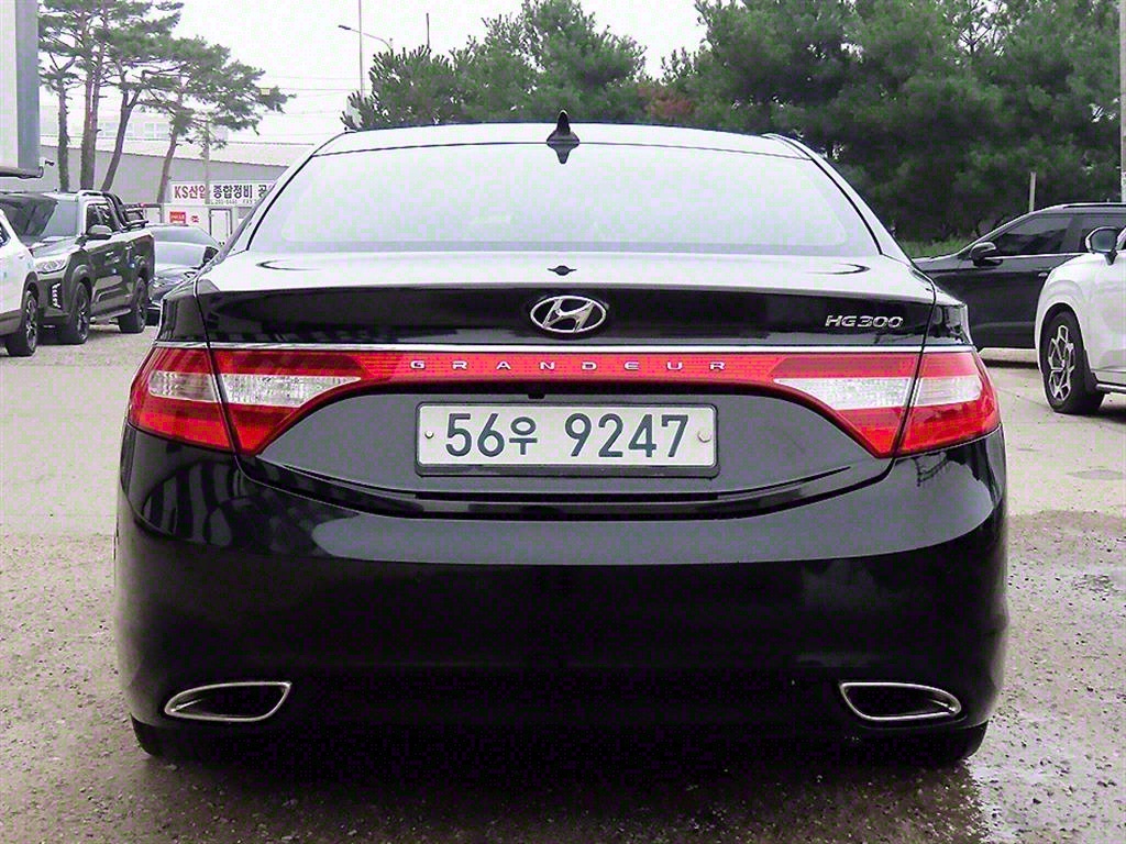 HYUNDAI Grandeur - Vista 4