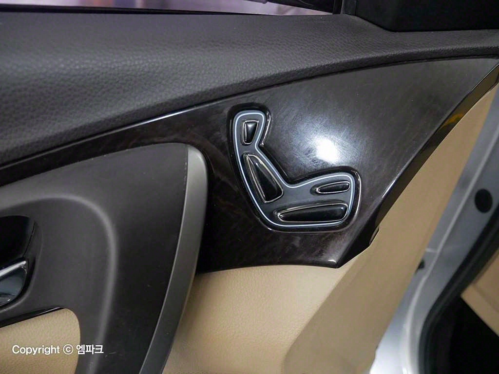 HYUNDAI Grandeur 2012 Plateado - Importación desde Corea - HF Imports Iquique - Foto 13