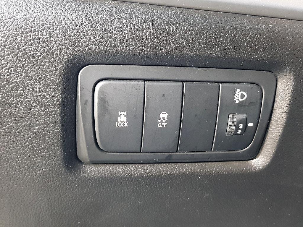 Ssangyong Korando - Vista 10