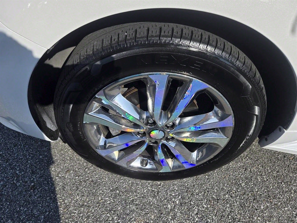 KIA Carnival - Vista 7