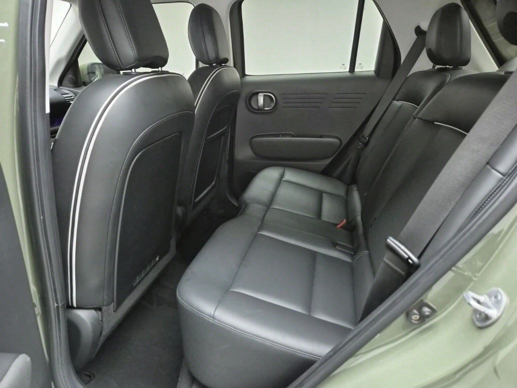 HYUNDAI Casper - Vista 12