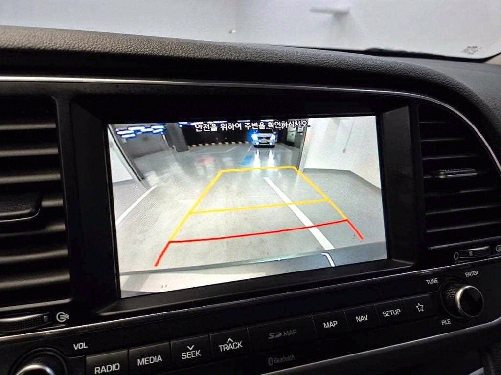 HYUNDAI Avante 2018 Gris - Importación desde Corea - HF Imports Iquique - Foto 15