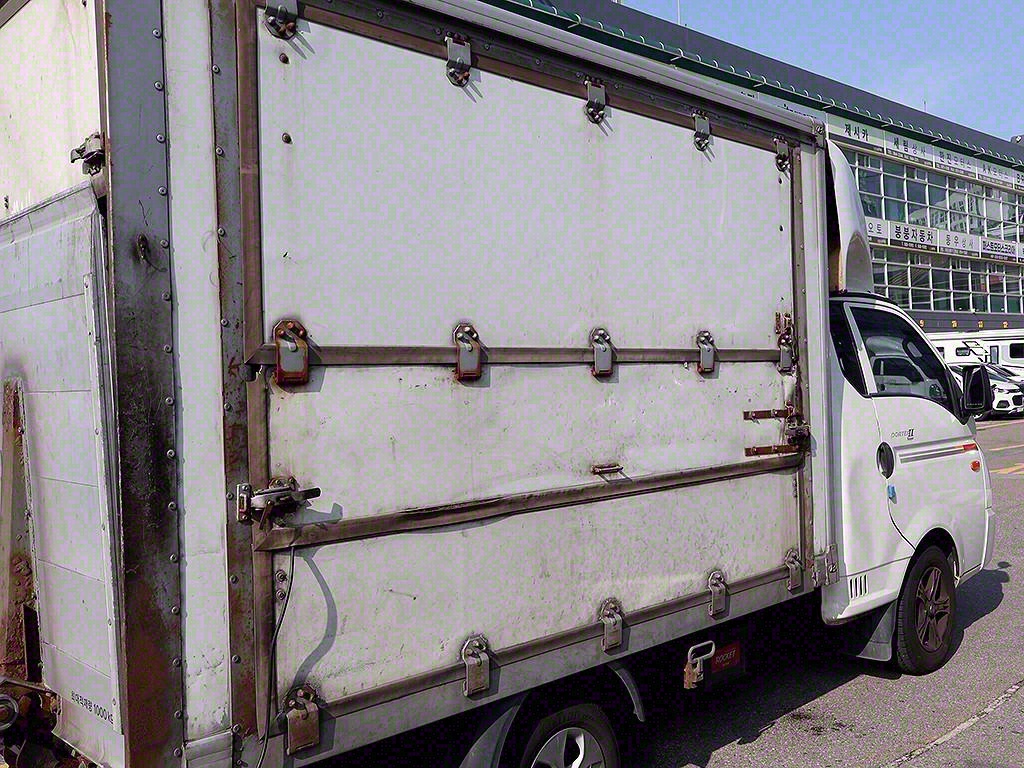 Small Truck Top_Integrated Top Powergate - Vista 7