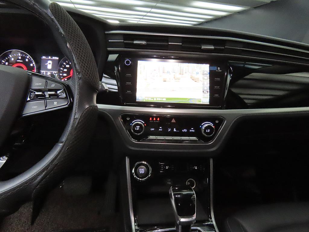 Ssangyong Korando - Vista 10