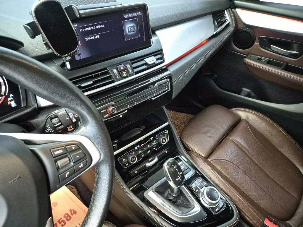 BMW 2 series - Vista 10