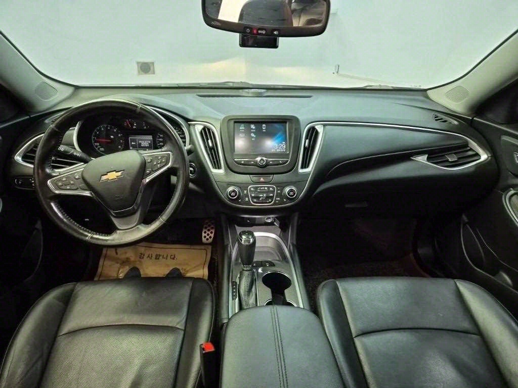 Chevrolet Malibu - Vista 7