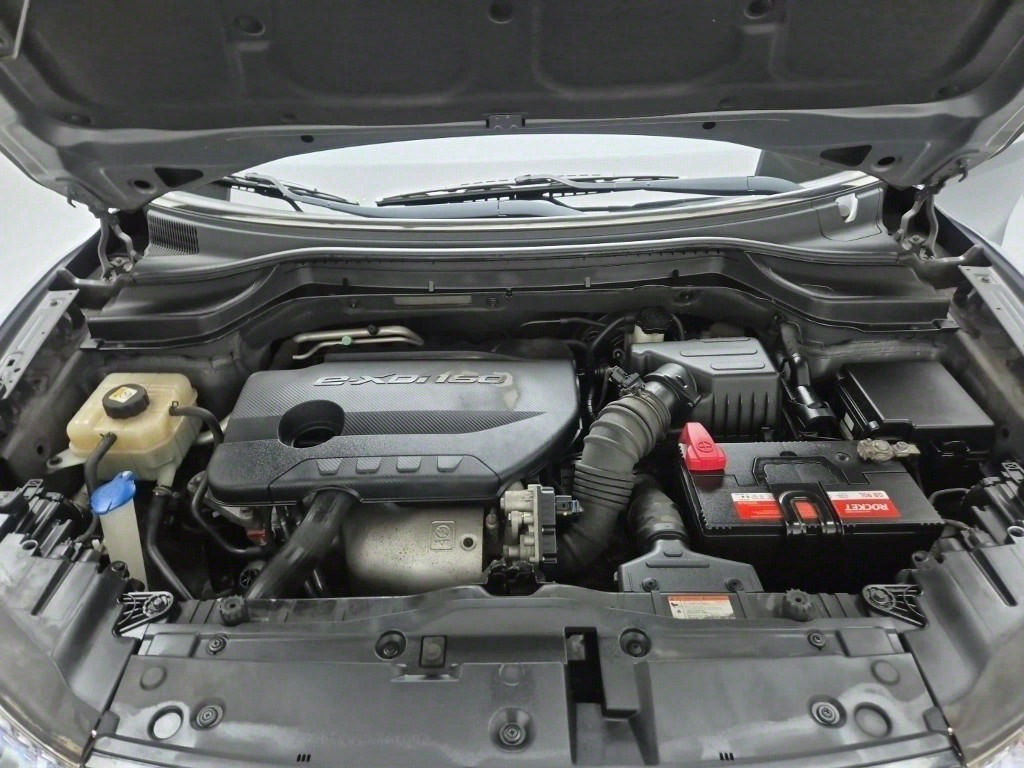 Ssangyong Tivoli - Vista 5