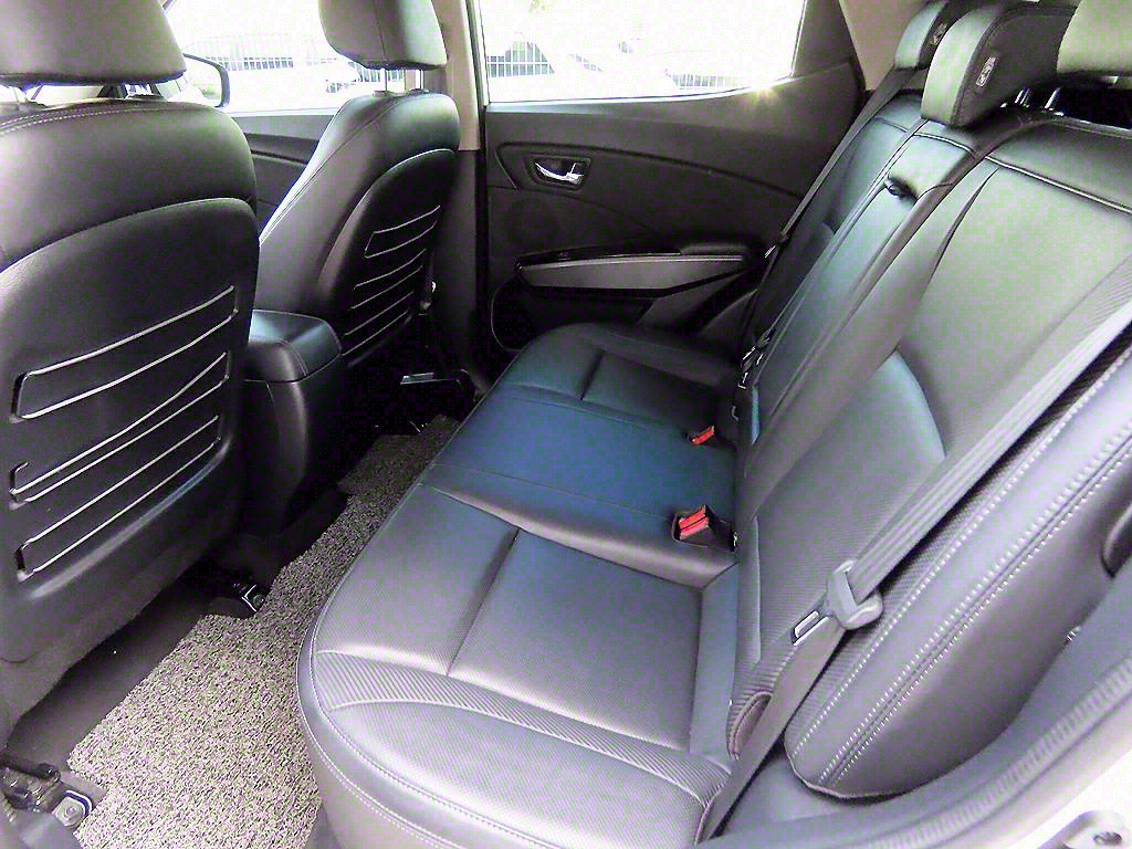 Ssangyong Tivoli - Vista 6