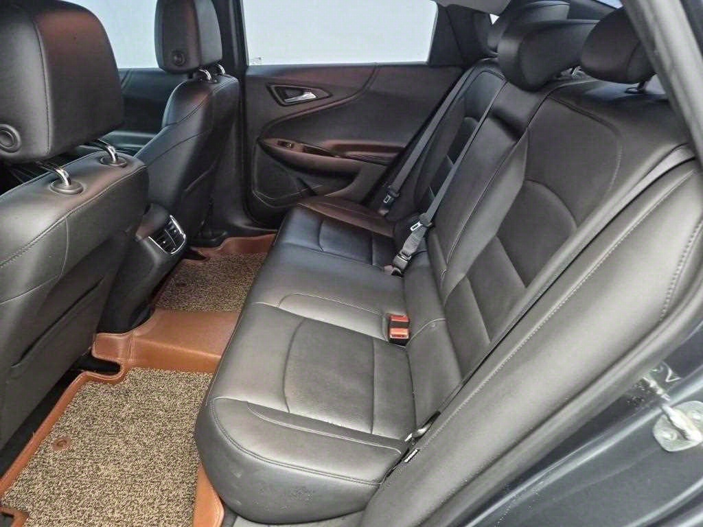 Chevrolet Malibu - Vista 12