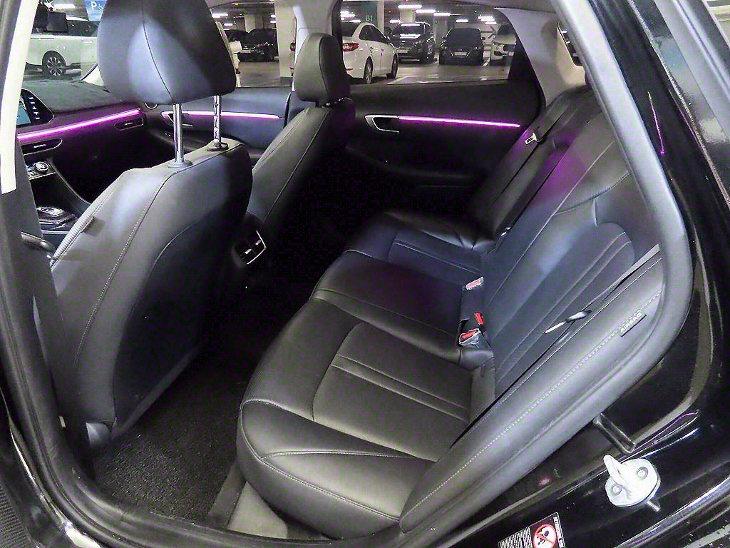 HYUNDAI Sonata - Vista 7