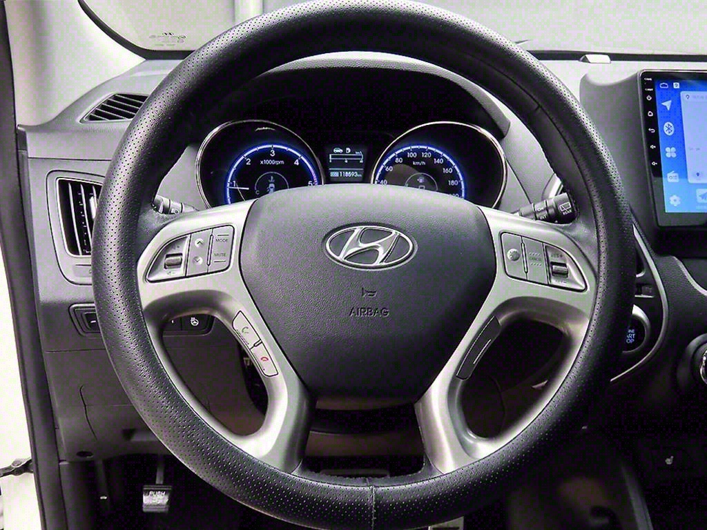 HYUNDAI Tucson - Vista 9