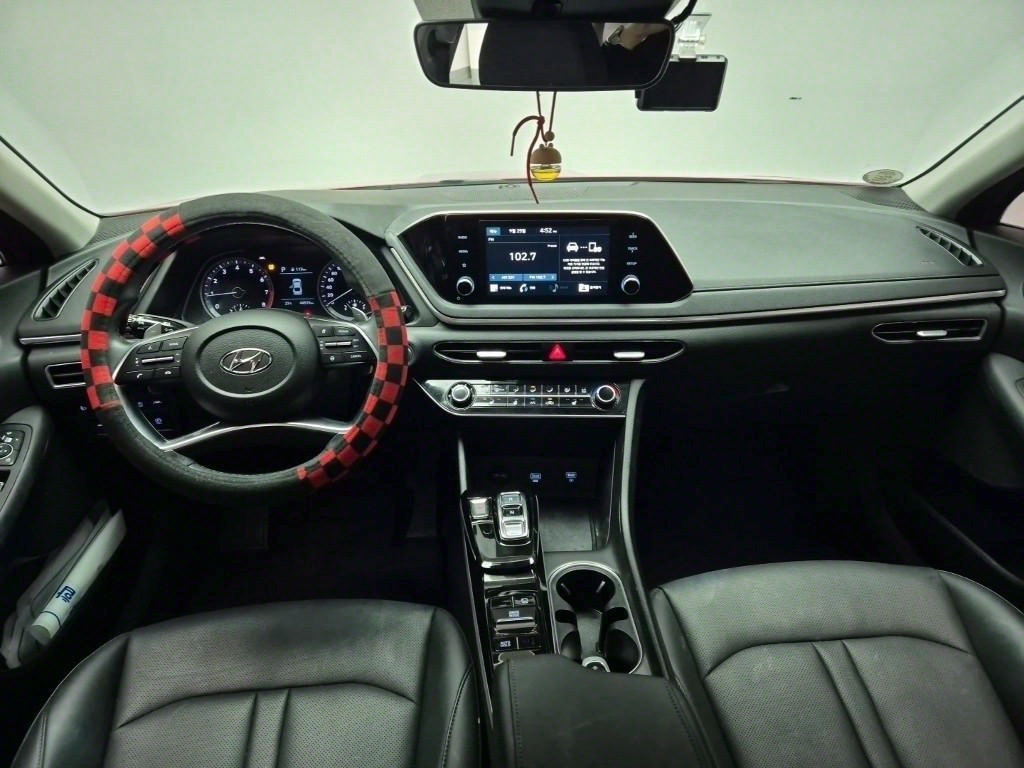 HYUNDAI Sonata - Vista 6