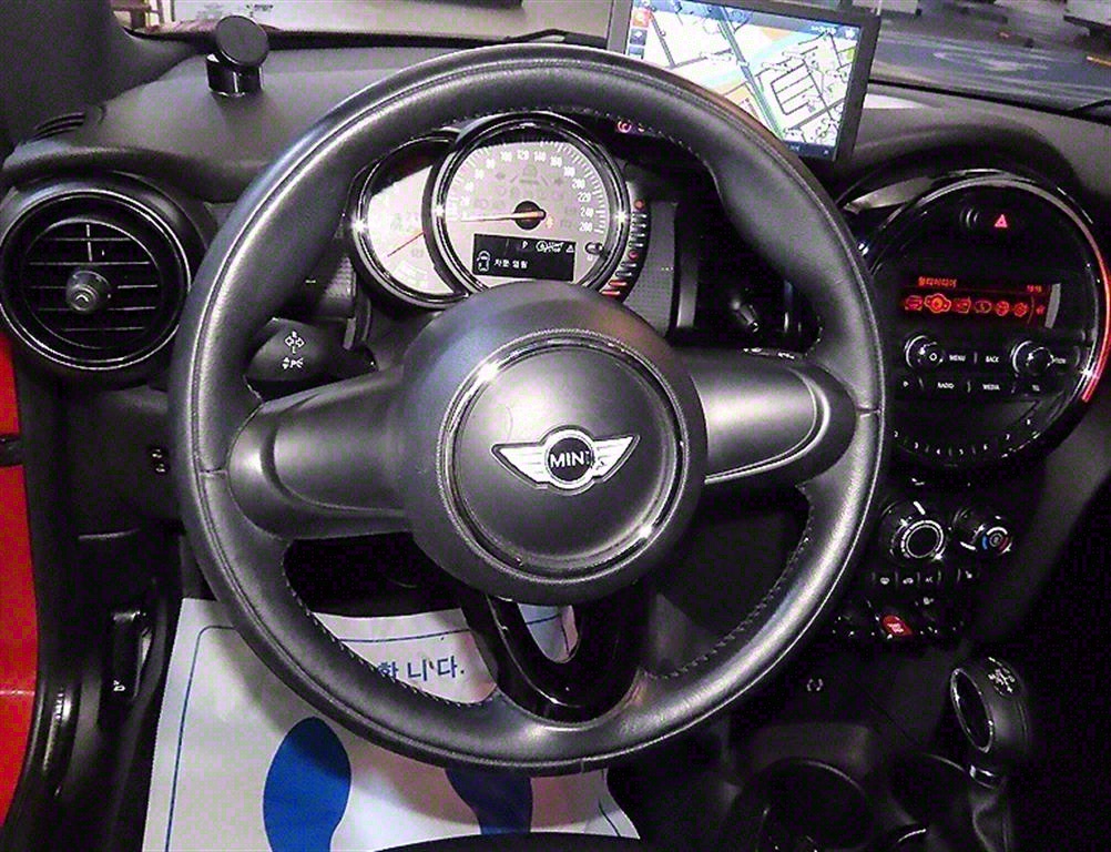 Mini Cooper - Vista 8