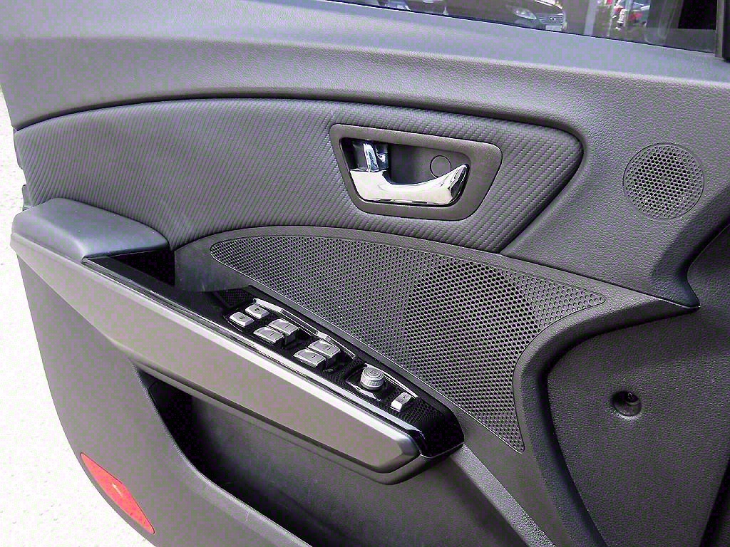 Ssangyong Tivoli - Vista 11