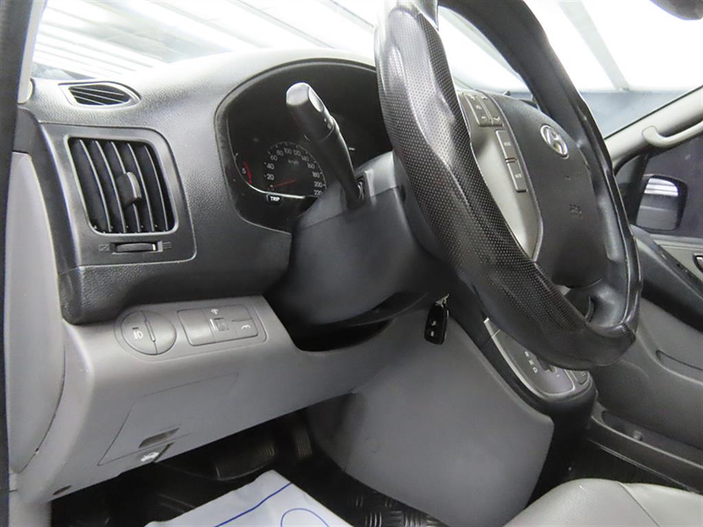HYUNDAI Starex 2013 Plateado - Importación desde Corea - HF Imports Iquique - Foto 13