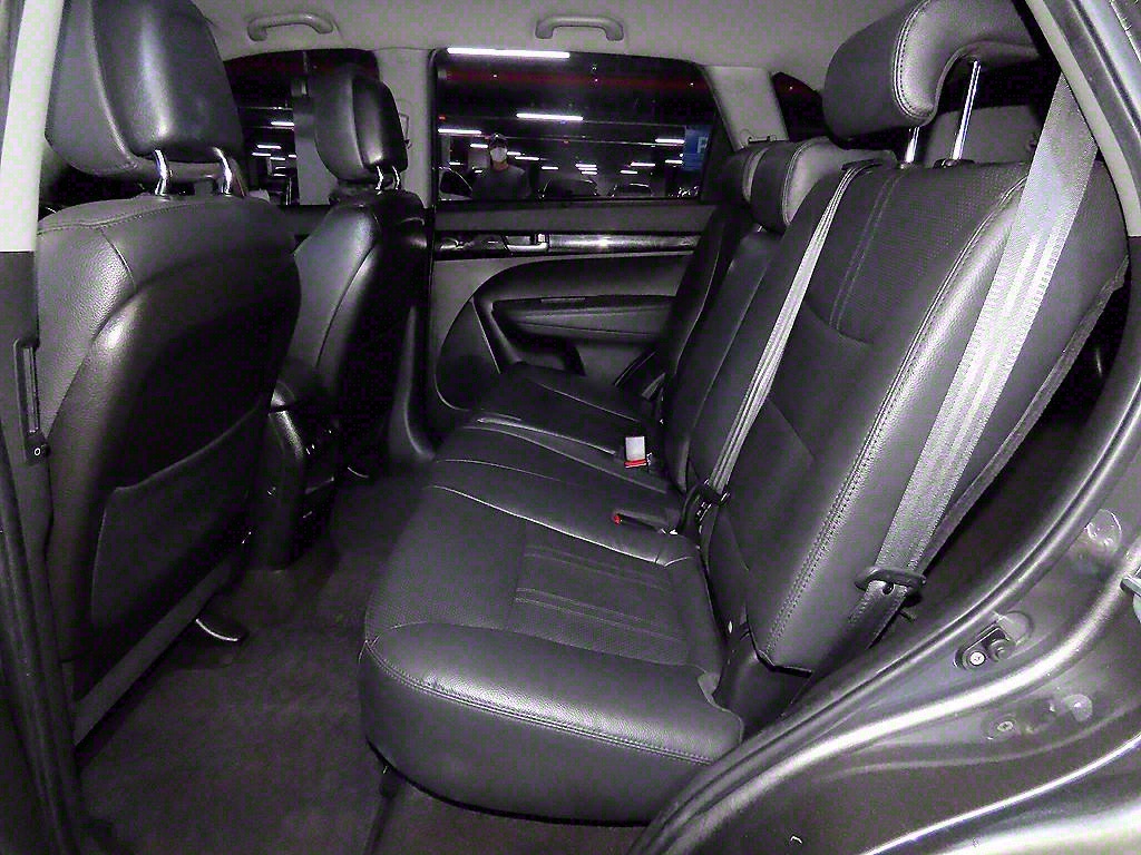 KIA Sorento - Vista 7