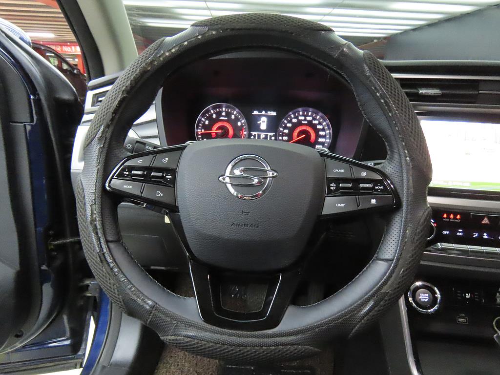 Ssangyong Korando - Vista 8