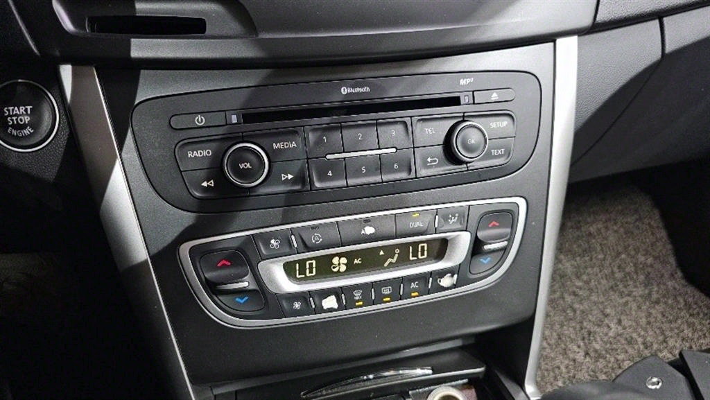 SAMSUNG SM5 2015 Plateado - Importación desde Corea - HF Imports Iquique - Foto 16