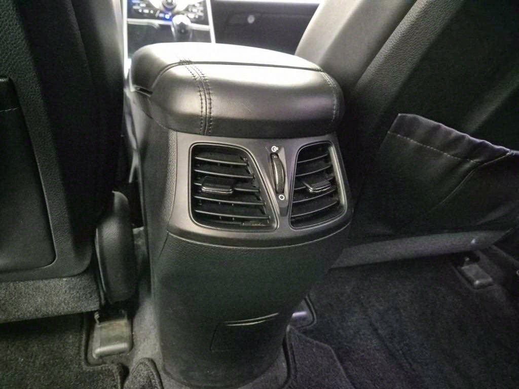 HYUNDAI Grandeur 2011 Plateado - Importación desde Corea - HF Imports Iquique - Foto 17