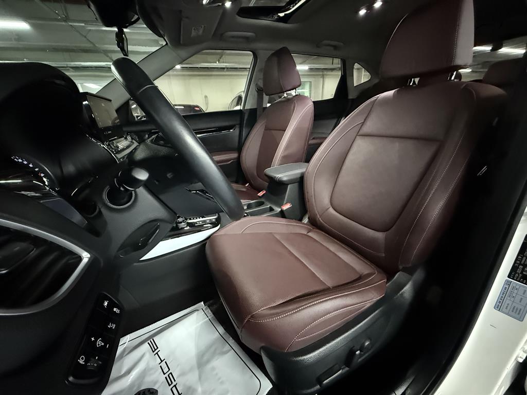 KIA Seltos - Vista 6