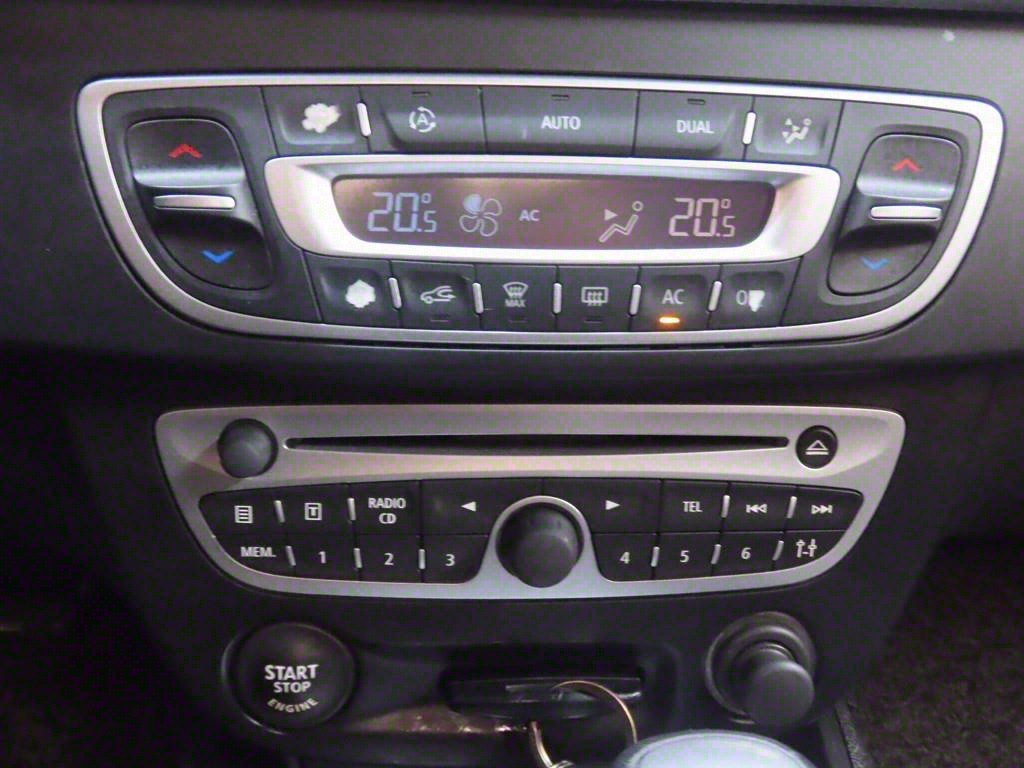 SAMSUNG SM3 2010 Plateado - Importación desde Corea - HF Imports Iquique - Foto 13