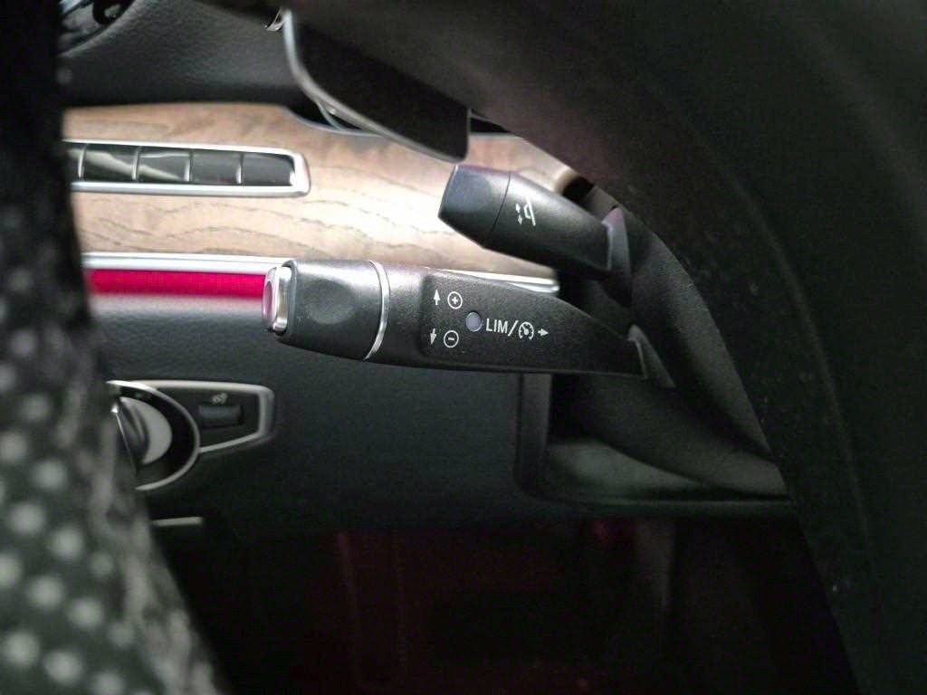 Mercedes Benz E class 2017 Negro - Importación desde Corea - HF Imports Iquique - Foto 16