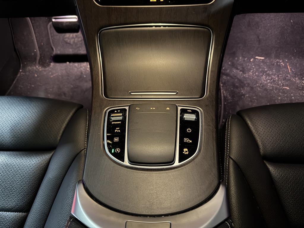 Mercedes Benz GLC Class 2020 Negro - Importación desde Corea - HF Imports Iquique - Foto 13